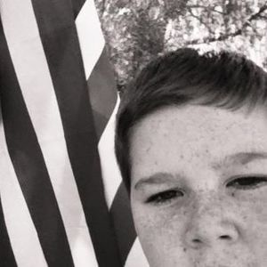 Meet your Posher, Ethan